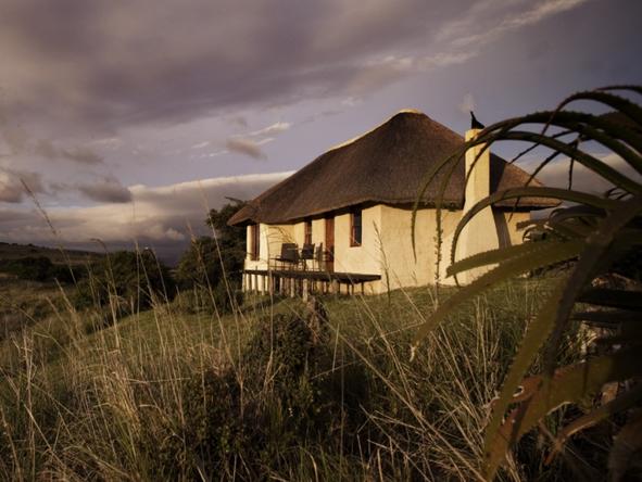 Hlosi Game Lodge - Exterior